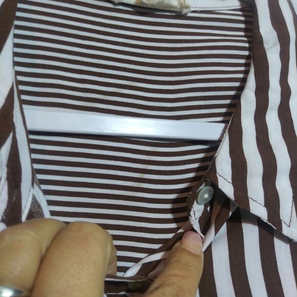 Jane and Delancey Brown and White Striped Boyfriend Button-Up Back Shirt Sz 2X - Picture 7 of 12